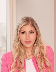 Francesca Albarran Francesca Albarran