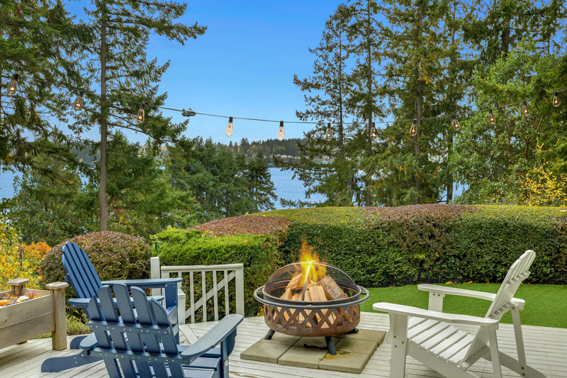 The back deck is a beautiful place to relax and take in the beauty of the view and PNW